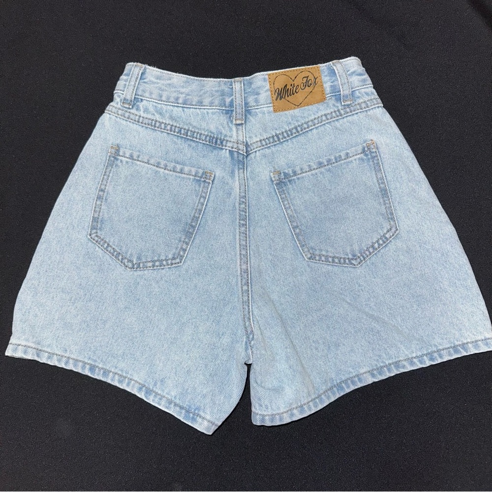 White Fox Light Blue Denim Women's Shorts XXS - Picture 3 of 6